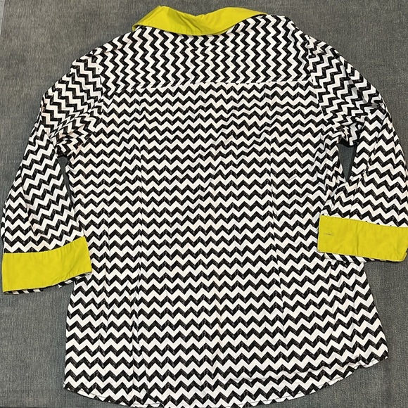 Zac & Rachel button up cotton-spandex size XL white with black zigzag 24-148 - Picture 6 of 8